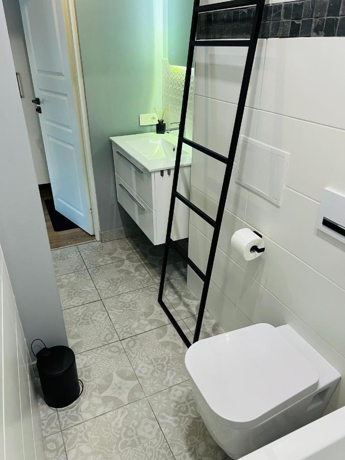 The Right Coast Apartment With Free Private Parking Ryga Zewnętrze zdjęcie