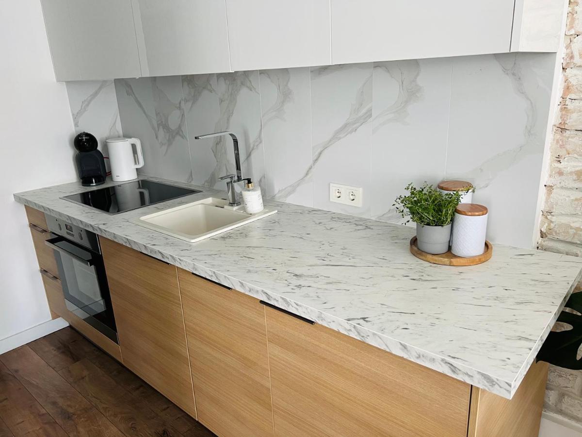 The Right Coast Apartment With Free Private Parking Ryga Zewnętrze zdjęcie