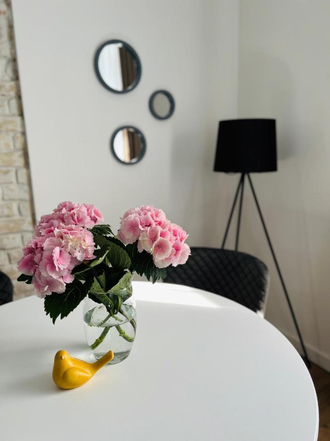 The Right Coast Apartment With Free Private Parking Ryga Zewnętrze zdjęcie
